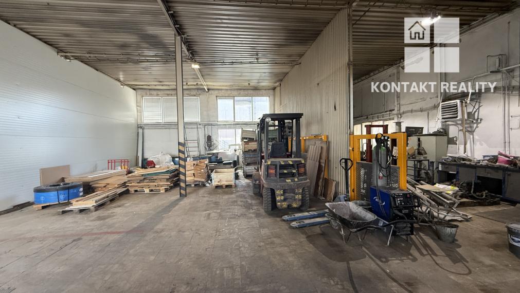 Prízemný vykurovaný priestor 215 m2 na akúkoľvek činnosť, Rastislavova ulica