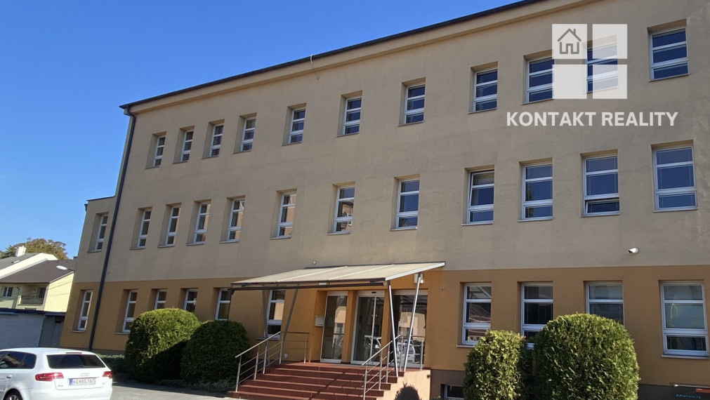 Na predaj dve administratívne budovy, MČ Juh, blízko centra