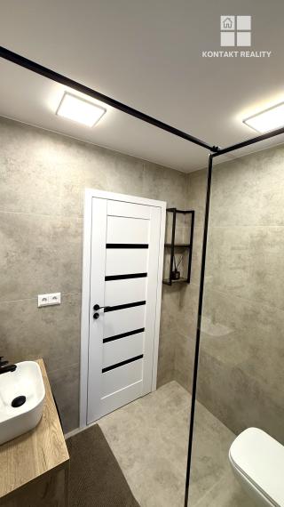 Elegantný 2 izb, byt po rekonštrukcií, ul. Ostravská, Železníky MČ Juh