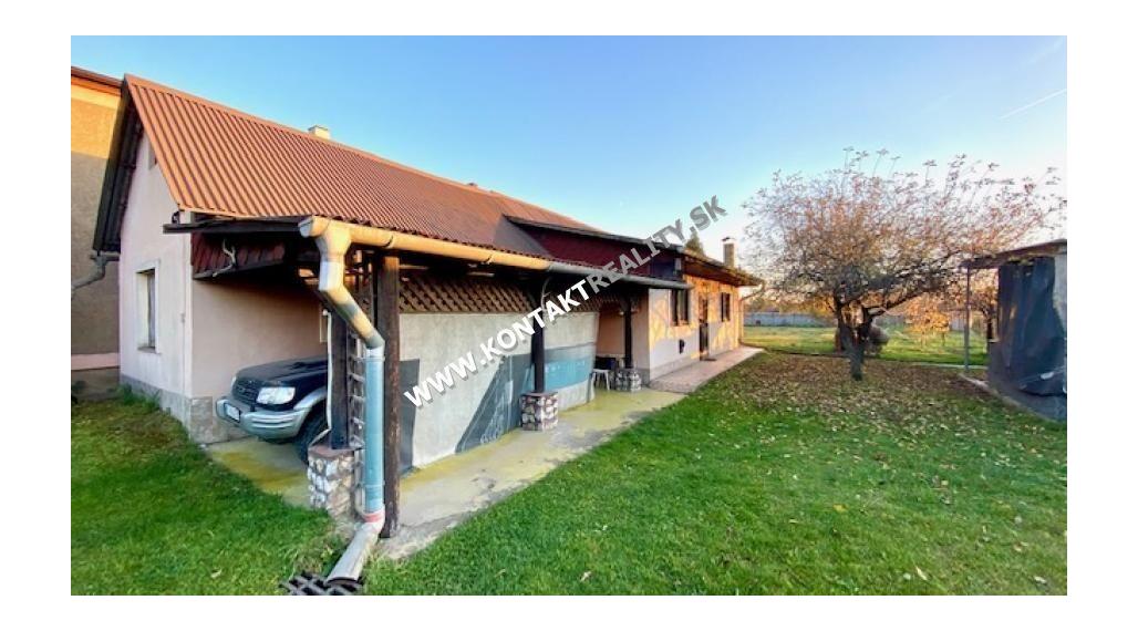 Záhrada a rodinný dom s pozemkom 1272 m2, Veľká Ida