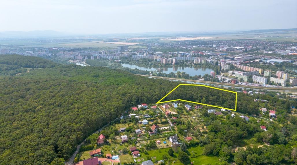 Pozemok 5862 m2 - lesnatý porast Košice - Vyšné Opátske