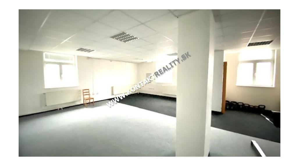 Obchodné / kancelárske priestory 253 m2, Južná trieda, Juh