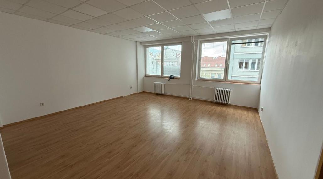 Kancelária o výmere 42 m2, Staré mesto, ul. Mlynská