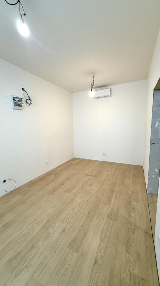 Priestor 72 m2 na rôznu prevádzku, ul. Kováčska, Staré mesto