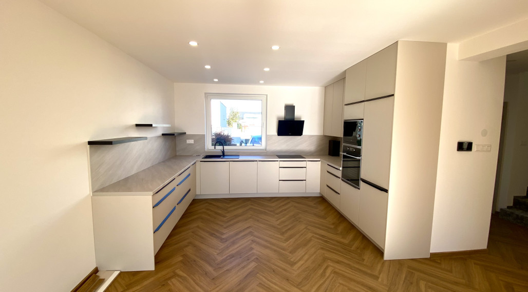 5 izb. rodinný dom , Košice Krásna, 124m2, Košice IV