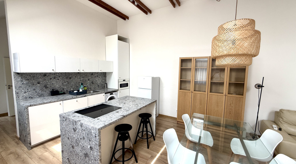 Na prenájom 2 izb. byt 60 m2 na ul. Kováčska, Staré mesto Košice