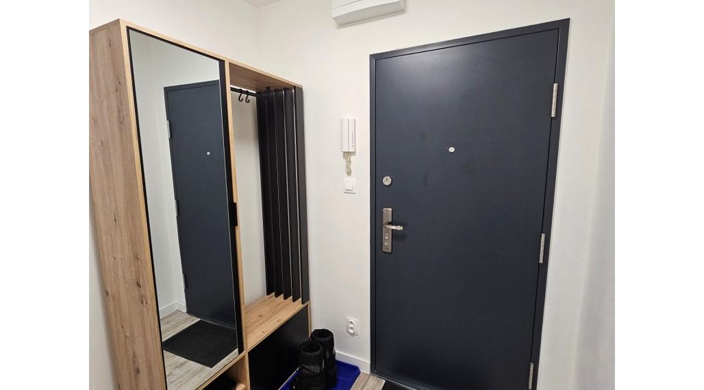 1,5 izb. byt, Karpatská, Staré mesto, 42m2, kompl. rek.balko