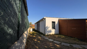 Na PREDAJ novostavba RD - Bungalov v obci Rudník, Košice-okolie