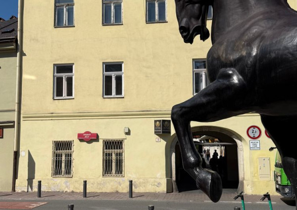 Obchodný - kancelársky priestor 55m2, Centrum Staré mesto