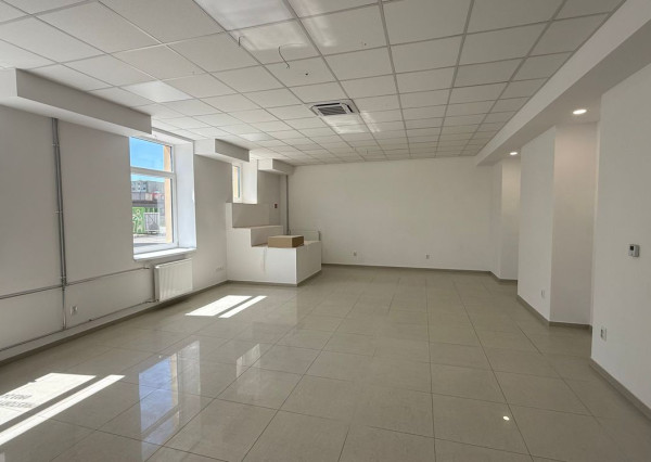 Obchodný priestor 72 m2, ul. Fejova, Juh blízko OC Aupark