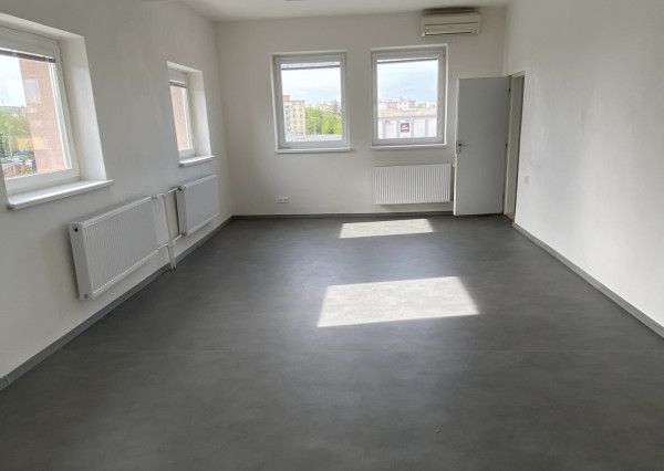 Kancelária 35 m2, Sever, MČ Mier, ulica Hlinková