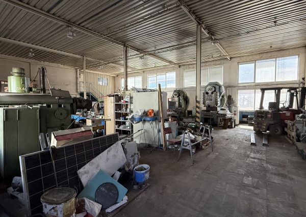 Prízemný priestor 350 m2 na akúkoľvek činnosť, Rastislavova ulica