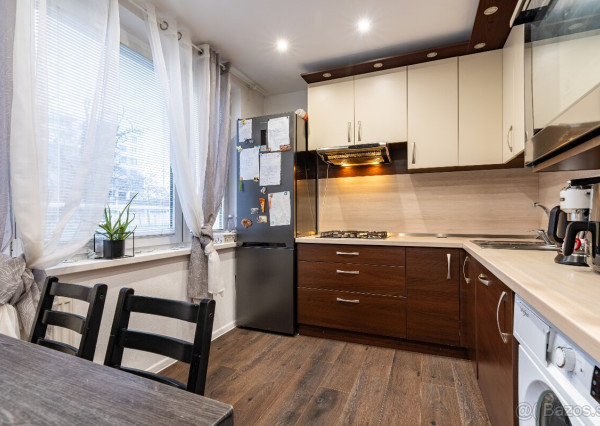 2-izbový byt pri jazere v zelenej a tichej lokalite