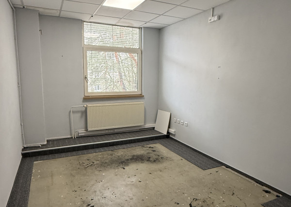 Kancelária 43 m2 ul. Jakobyho, Staré mesto