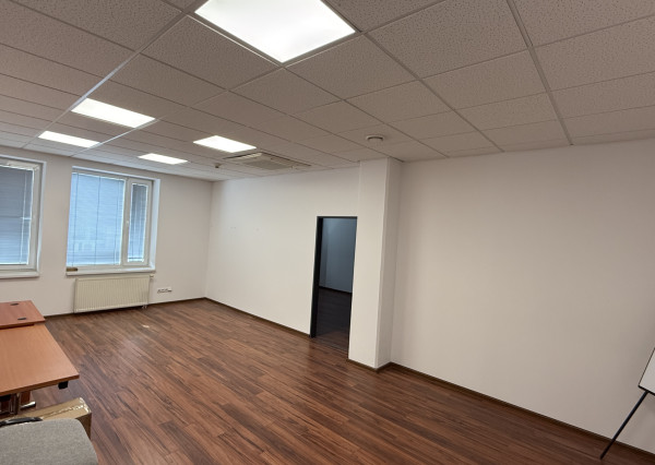Na prenájom kancelársky priestor 52 m2 ul. Mlynská, Centrum, Staré Mesto Košice
