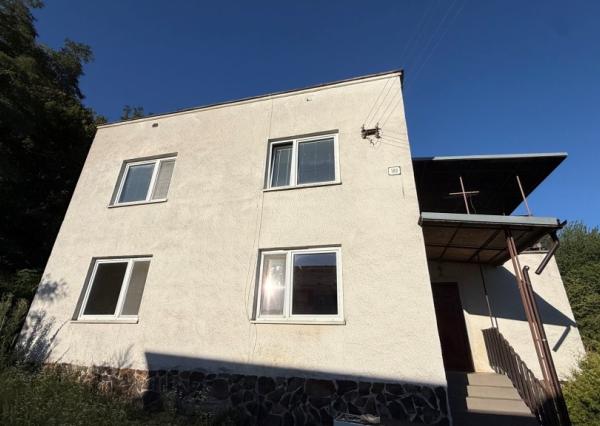 Priestranný 5 izb. rodinný dom blízko Košíc, obec Bukovec