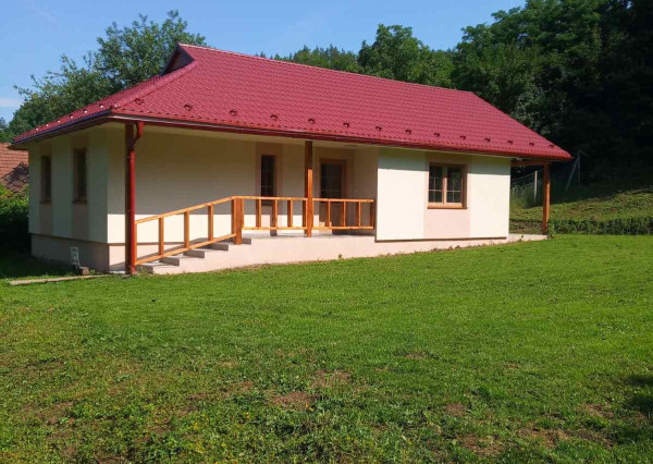 Dom, chata 35km od Košíc, Maďarsko obec Pányok