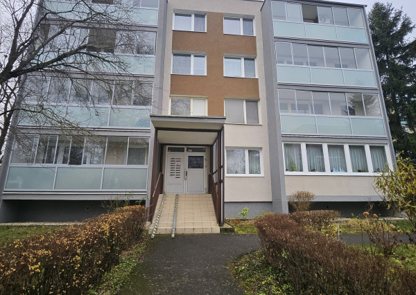 3-izbový byt s loggiou a klimatizáciou na obľúbenej Terase