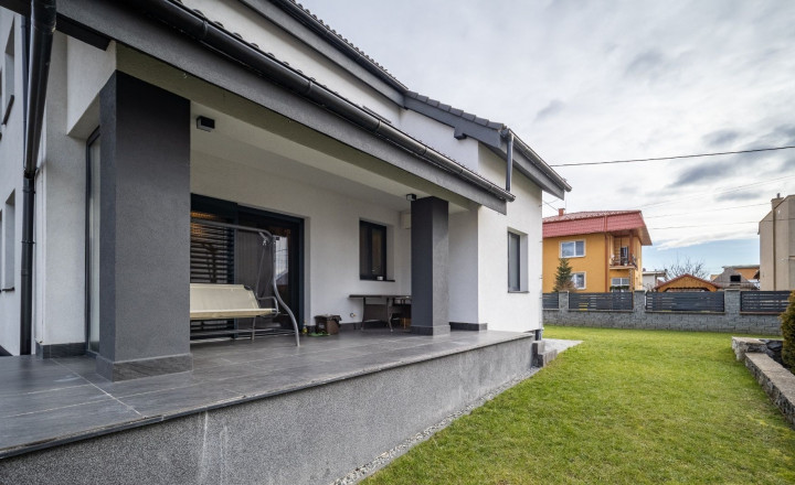 Na predaj 5 izb. rodinný dom vo vyhľadávanej mestkej časti Košice Krásna - fotografia 1