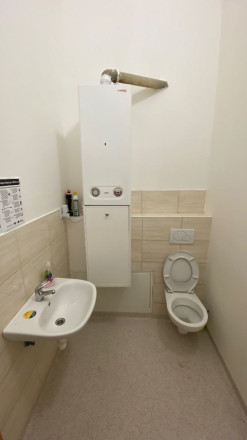 Kancelársky - obchodný priestor 57 m2, Alžbetina, Staré m - fotografia 3