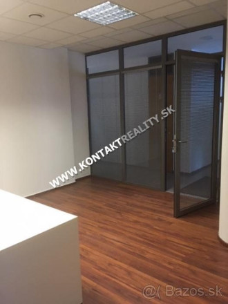 Kancelária 35 m2 a 45m2 v centre mesta ul. Mlynská, Košice I. - fotografia 1