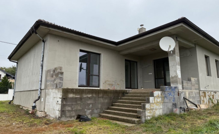 RD obec Zemplínska Teplica, okr. Trebišov, Košický Kraj