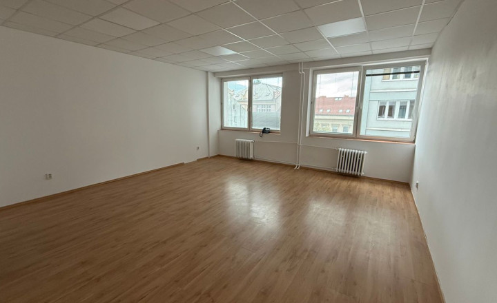 Kancelária o výmere 42 m2, Staré mesto, ul. Mlynská