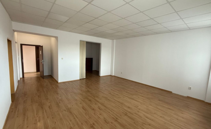 Kancelária o výmere 42 m2, Staré mesto, ul. Mlynská - fotografia 1