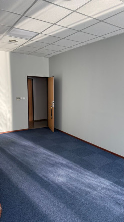 Kancelária 44 m2 ul. Mlynská, Centrum  Staré mesto - fotografia 1