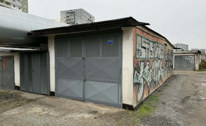 Exkluzívna dvojgaráž na Jantárovej