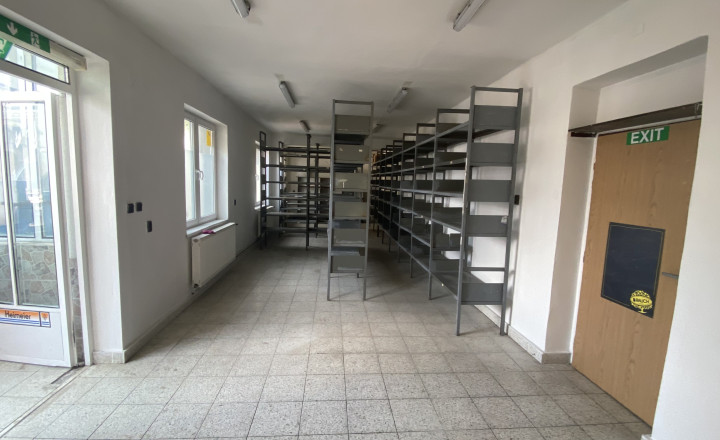 Obchodný priestor alebo suchý sklad 59 m2, Južná trieda
