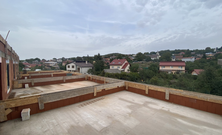 Rodinný dom 192 m2 + garáž, Nižná Hutka, blízko Košic - fotografia 6