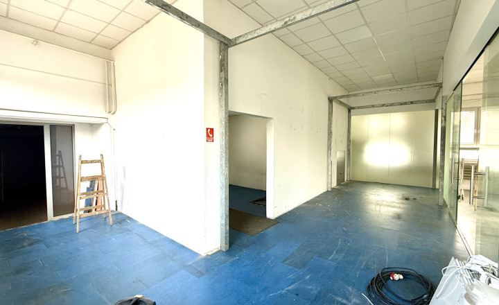 Obchodný priestor, sklad, výrobná dielňa 294 m2 (rampa s nájazdom) - fotografia 4