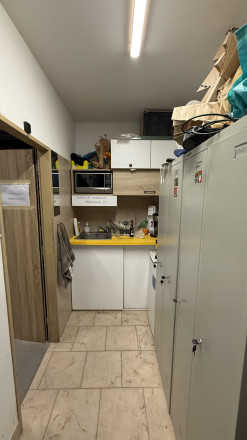 Výrobné a skladové vykurované priestory 66 m2 ul. Rastislavova, MČ JUH - fotografia 3