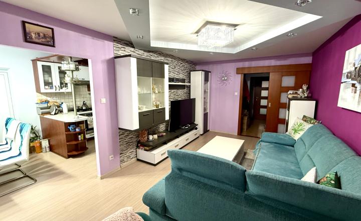 Zrekonštruovaný 3 izb. pražský byt 68 m2 Miškovecká, Železníky - fotografia 1