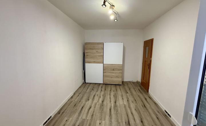 Na predaj 3 izb. byt s lodžiou 64 m2 na ulici Hemerkova v MČ Košice – Sídlisko KVP - fotografia 13