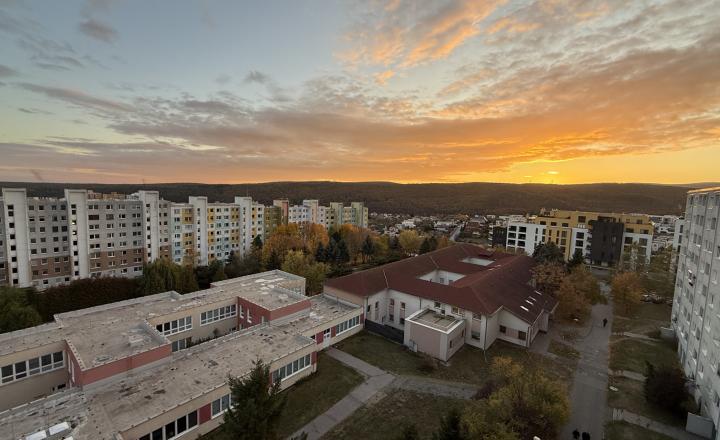 Na predaj 3 izb. byt s lodžiou 64 m2 na ulici Hemerkova v MČ Košice – Sídlisko KVP - fotografia 14