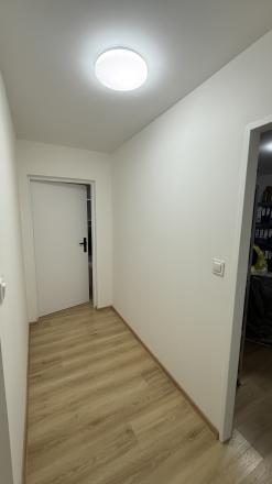 Nehnuteľnosť vhodná na podnikanie alebo bývanie blízko centra - fotografia 9