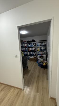 Nehnuteľnosť vhodná na podnikanie alebo bývanie blízko centra - fotografia 8