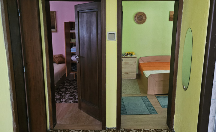 Priestranný rodinný dom v obci Kysak - fotografia 8
